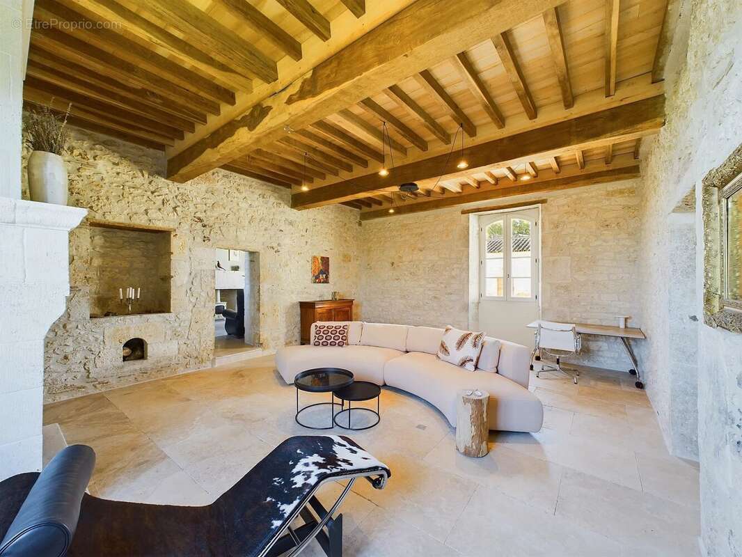 Propriété d’exception avec maison principale, maison d’amis et piscine en Tarn-et-Garonne proche Montaigu de Quercy - photo 5