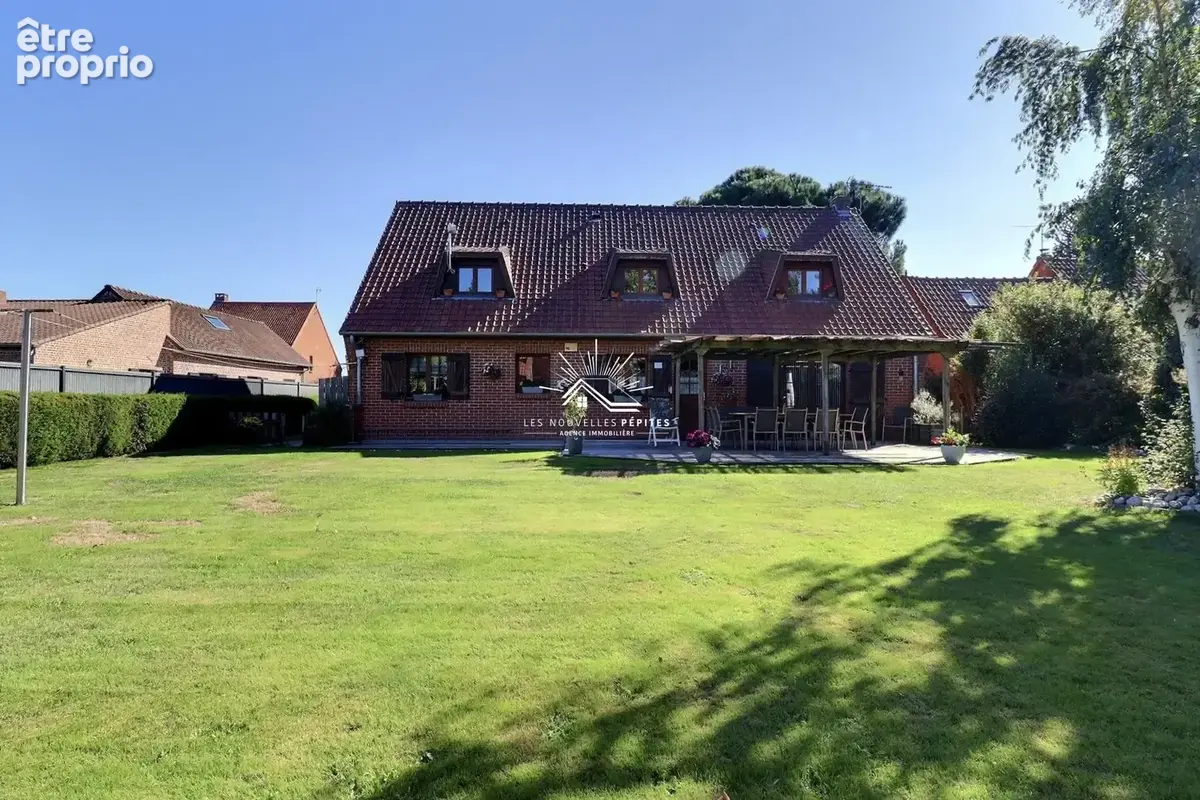 Photo Maison à Avelin au prix de 560 000€