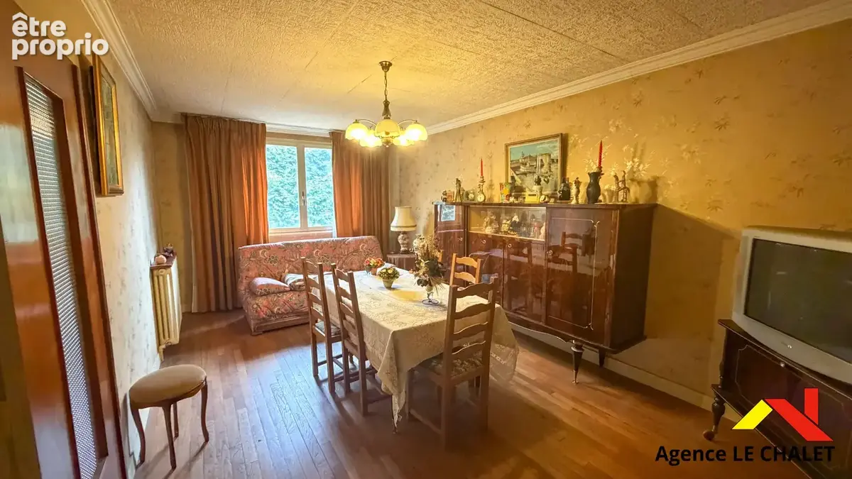 Rare à villeneuve-le-roi -108 m² esprit maison - jardin, garage & fort potentiel - photo 3