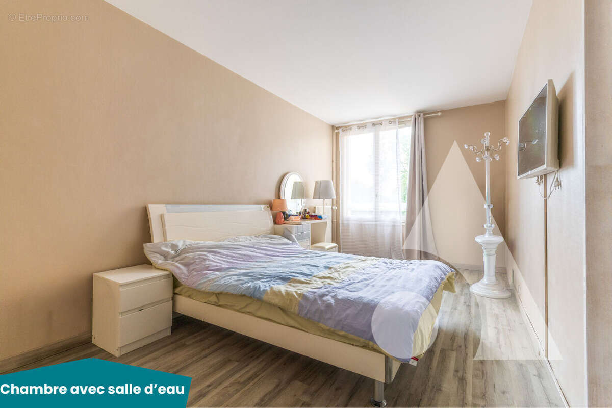 Appartement à CORBEIL-ESSONNES