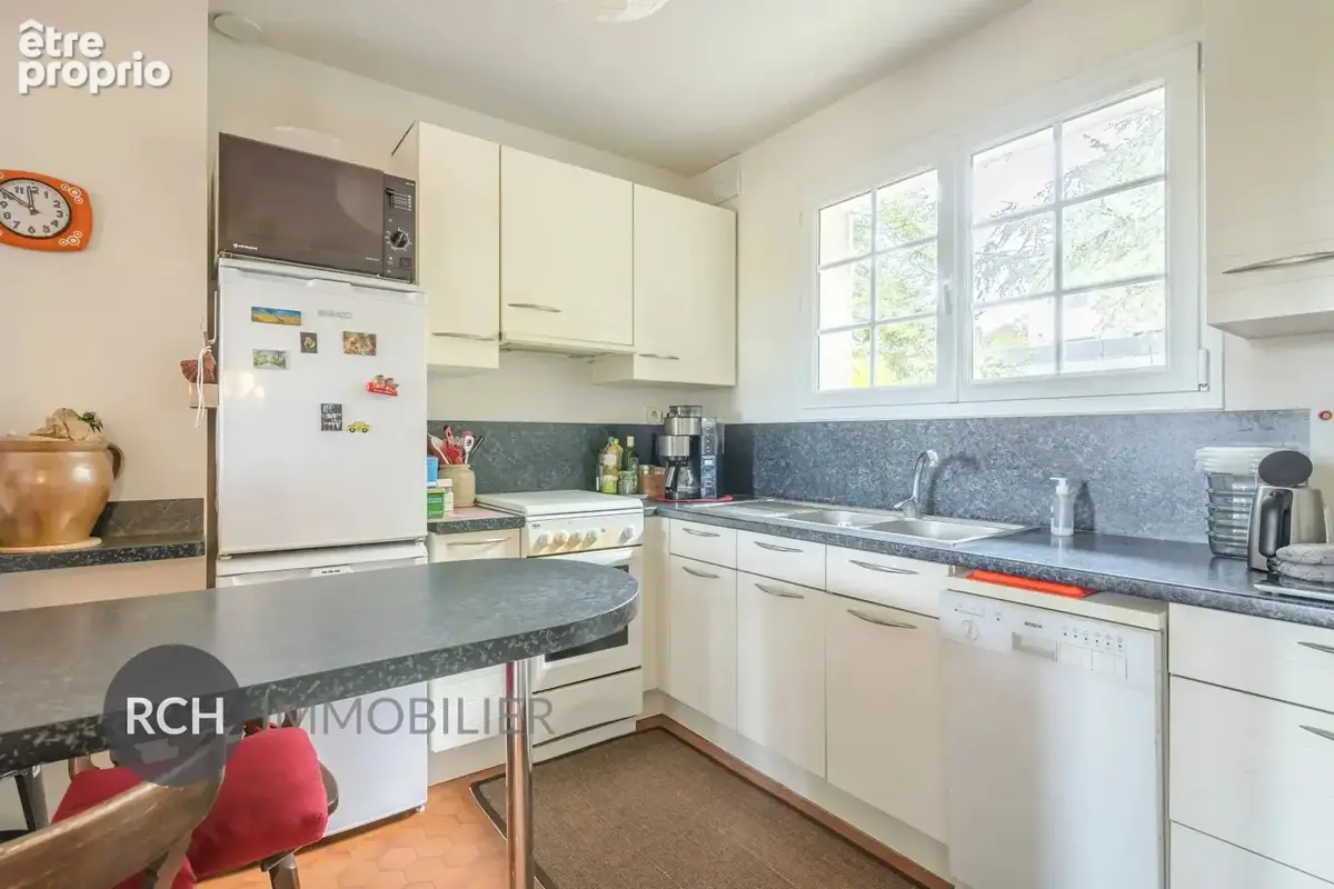 Exclusivité - Secteur Thoiry - Charmante Maison au calme avec vue dégagée - photo 8