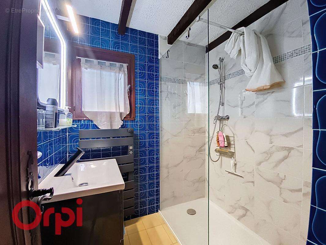 Maison à SIX-FOURS-LES-PLAGES