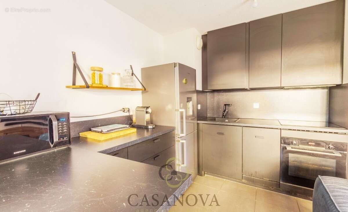 Appartement à CASTELNAU-LE-LEZ