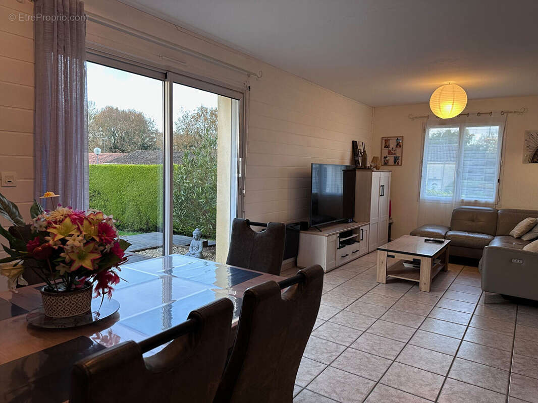 Maison à LA CHAPELLE-ACHARD