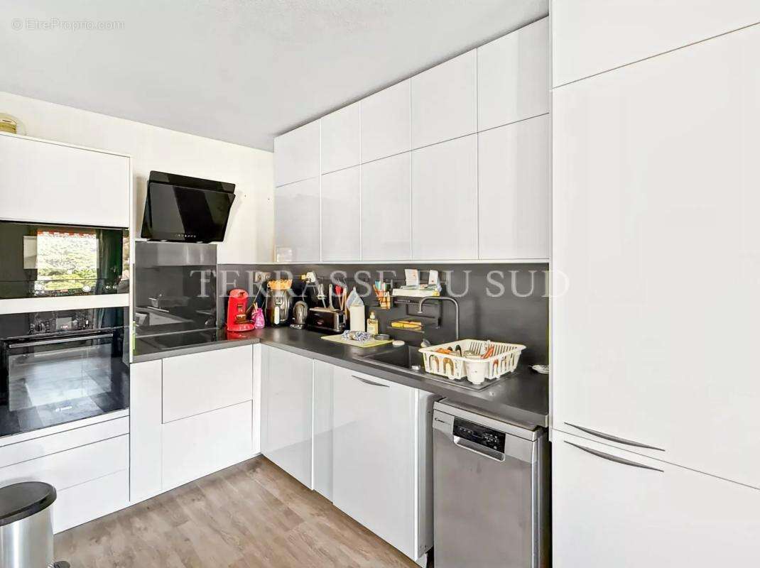 Appartement à MARSEILLE-9E