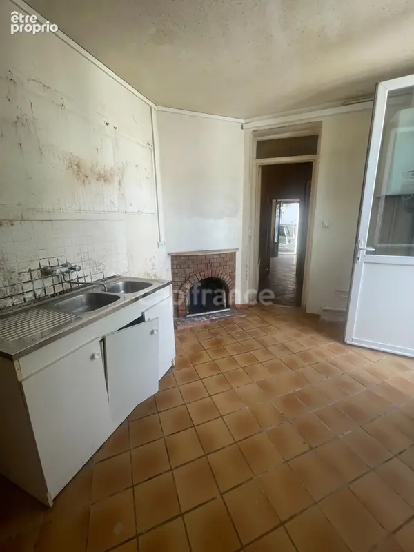 Bordeaux rive droite - vieux lormont - echoppe bordelaise 3 pieces de 78m2 a renover - photo 6