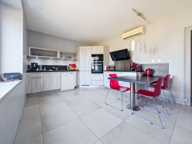 Maison à PARIGNE-L'EVEQUE