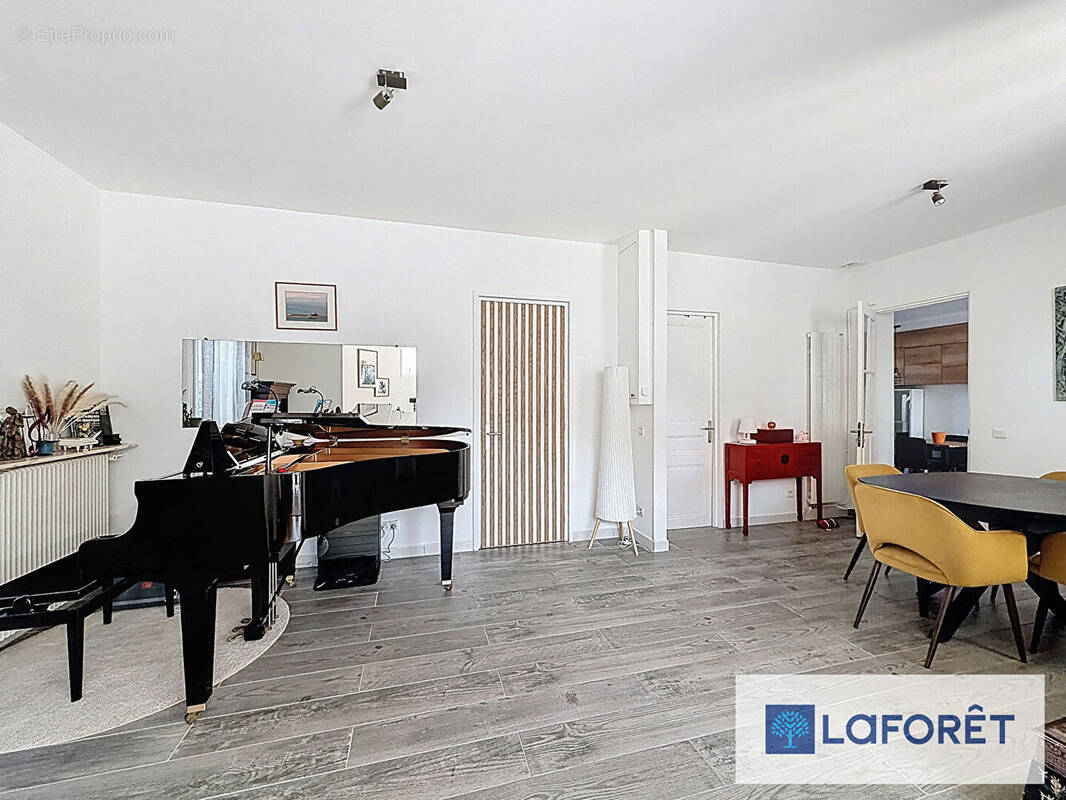 Maison à CHAMPIGNY-SUR-MARNE