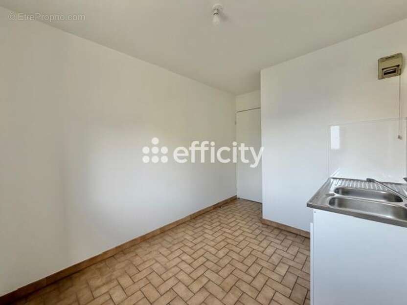 Appartement à MAISONS-ALFORT