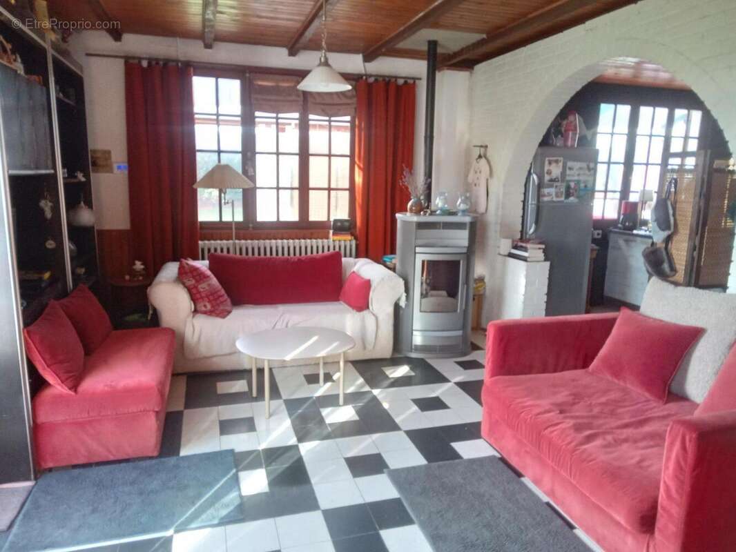 Maison à VAUDRICOURT