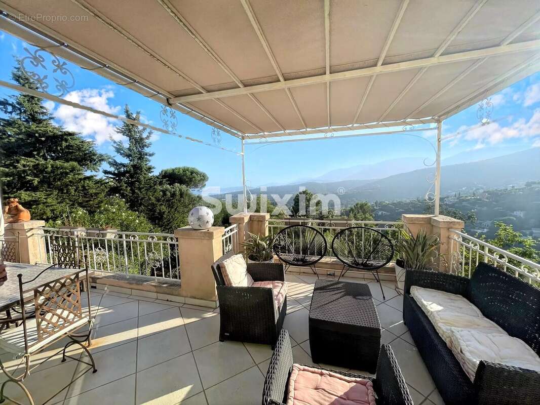 Maison vue mer avec piscine les rochers blancs la croix valmer - photo 2