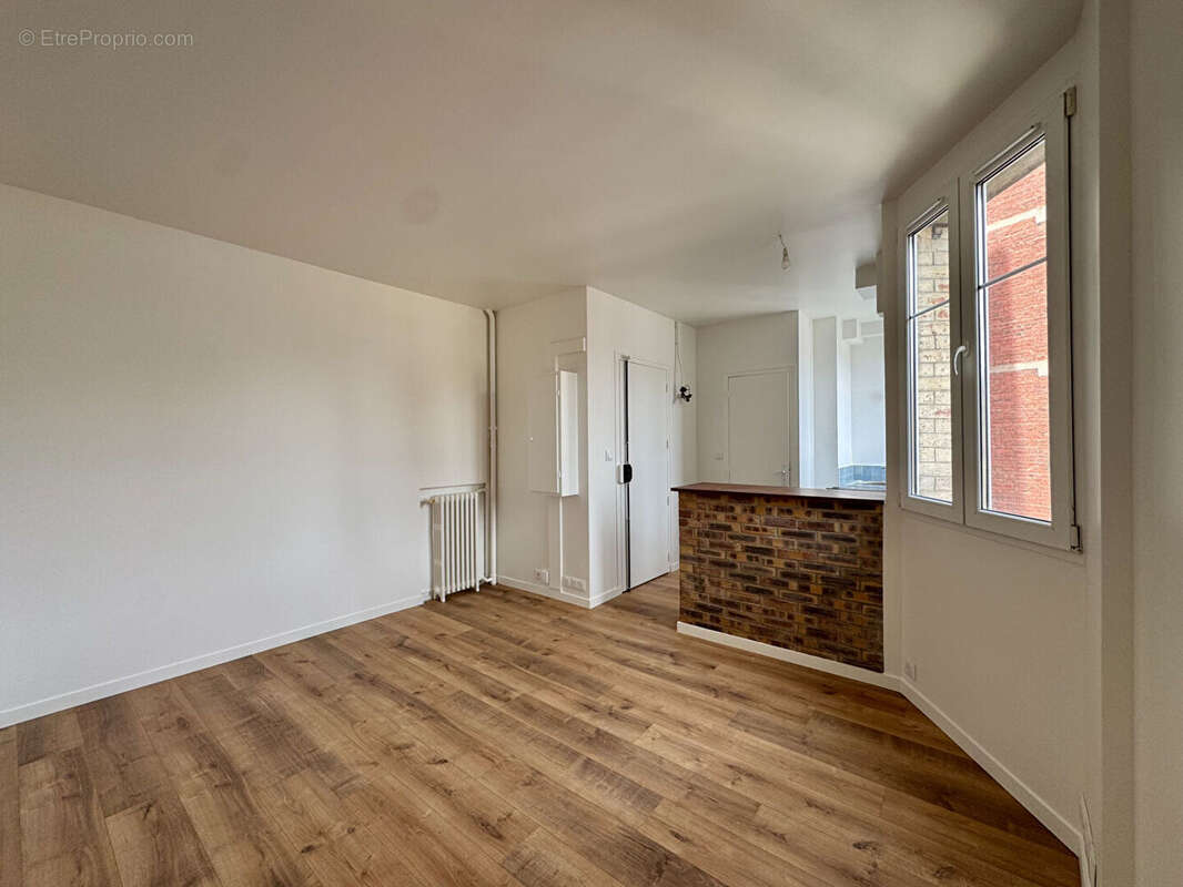 Appartement à CLICHY