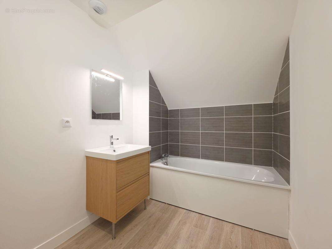 Maison 170 m² à Genech  - photo 12