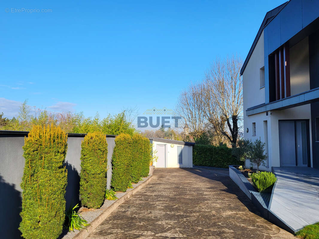 Maison à AHUY