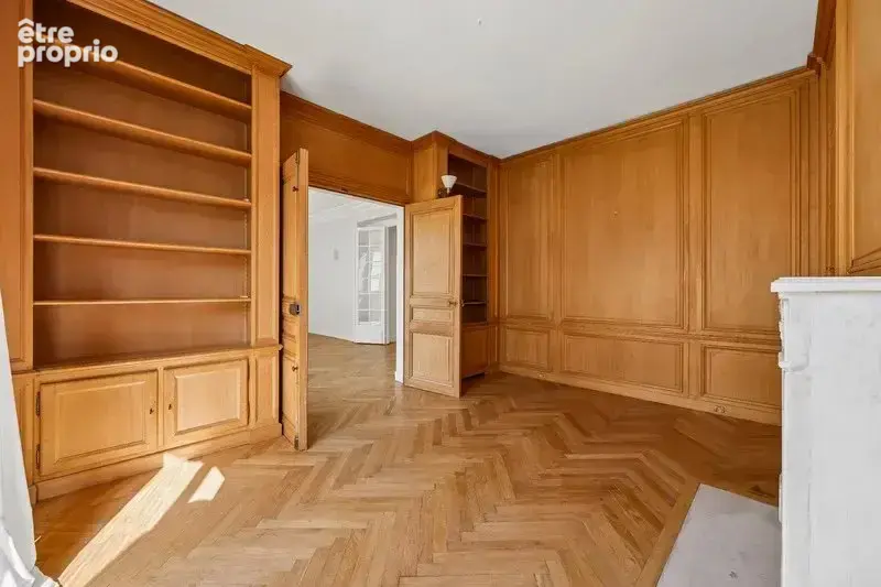 NEUILLY SAINT JAMES / LONGCHAMP: Élégant appartement familial de 158 m² sur jardin avec balcon - photo 5