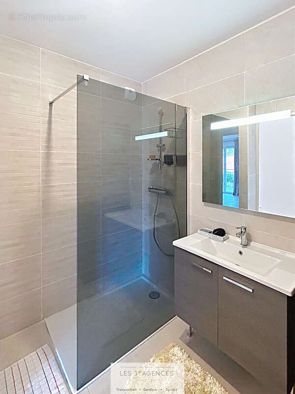 Appartement T3 dans résidence récente et sécurisée - photo 6