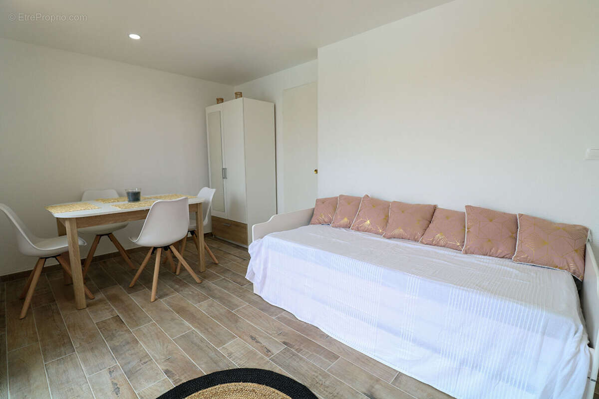 Appartement à SAINT-CYPRIEN