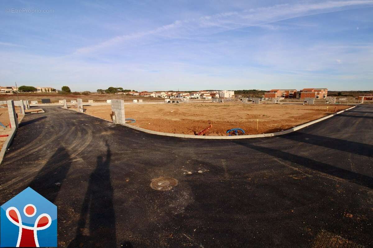 Terrain à PORTIRAGNES