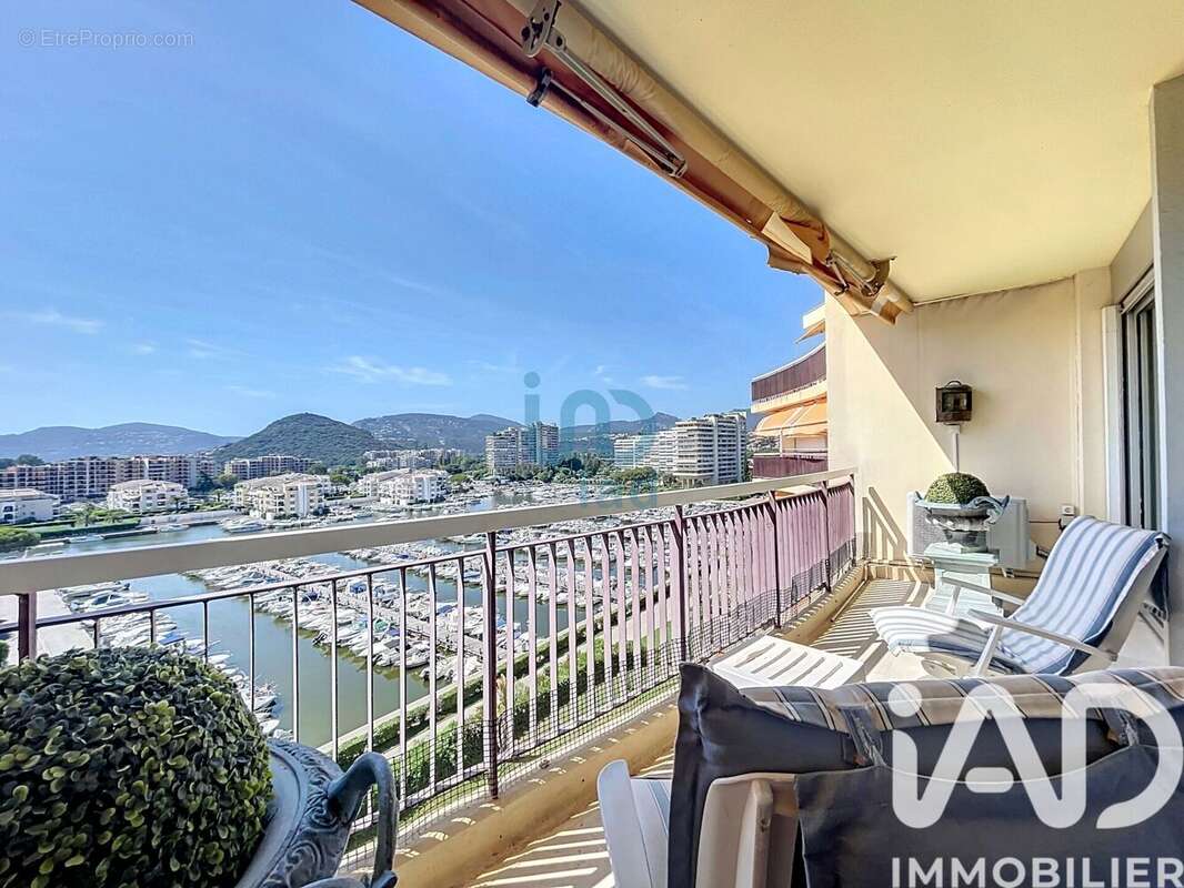 Photo 2 - Appartement à MANDELIEU-LA-NAPOULE