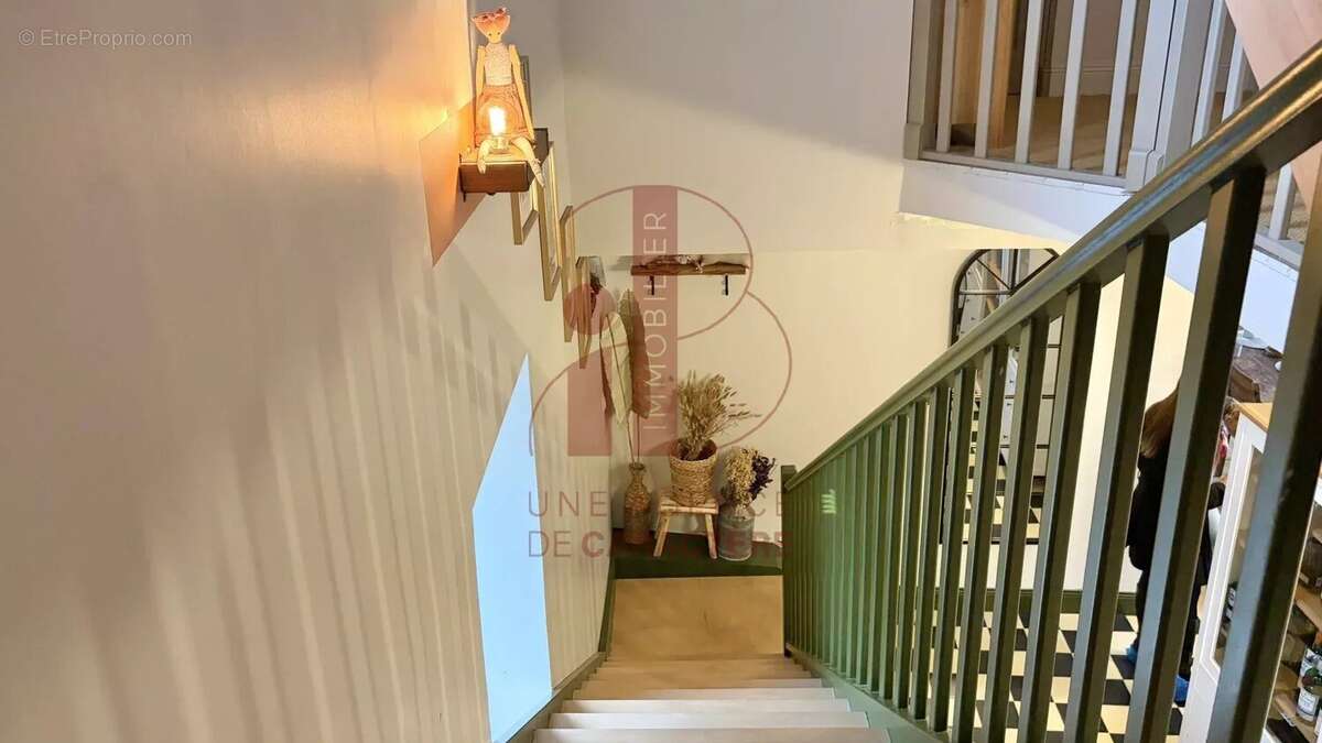 Maison à FONTAINEBLEAU