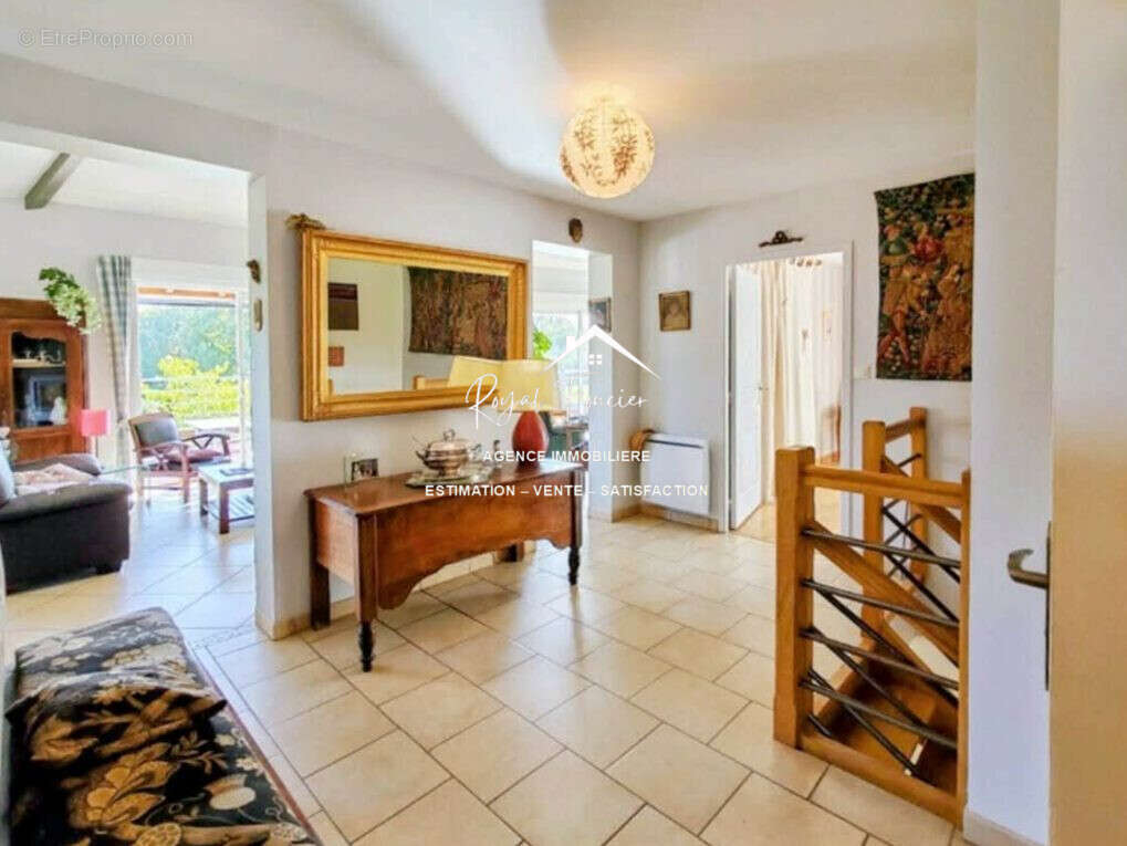 Maison à CHATELLERAULT