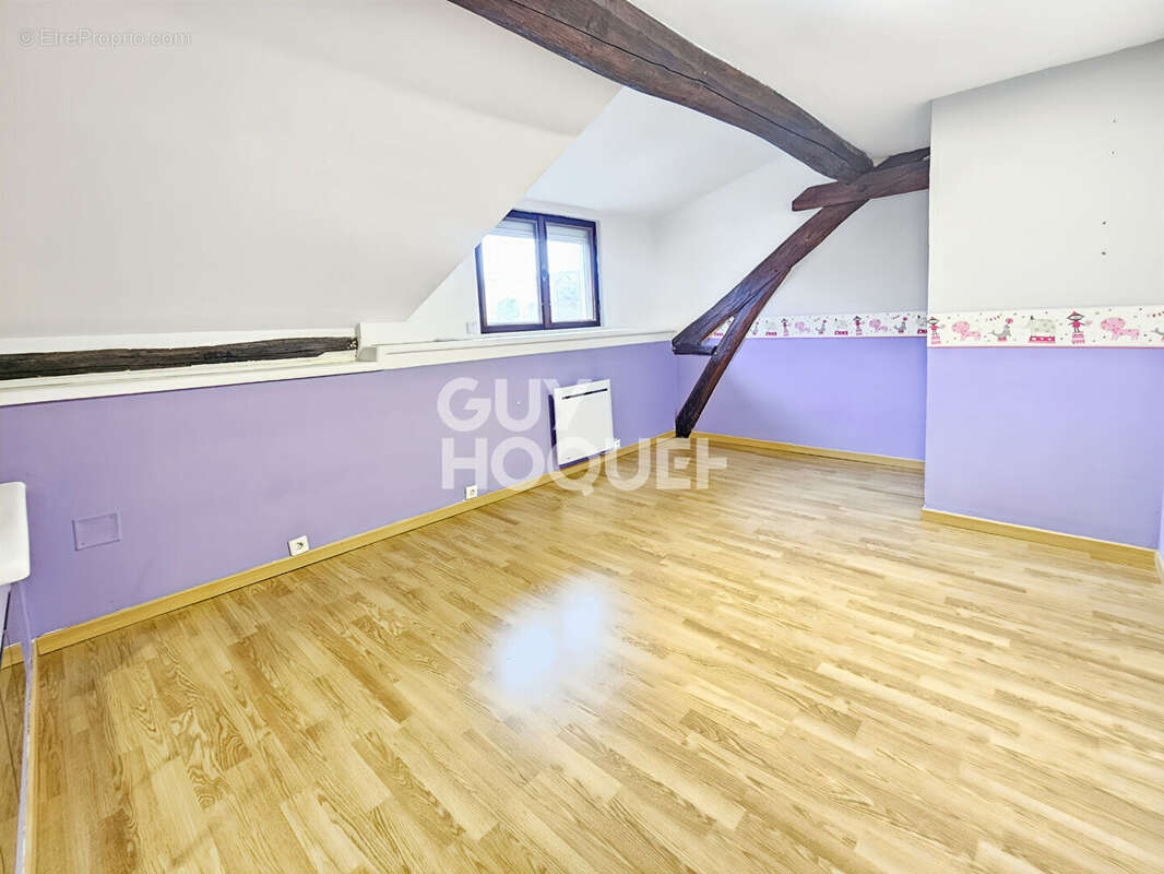 Appartement à CHAUMES-EN-BRIE