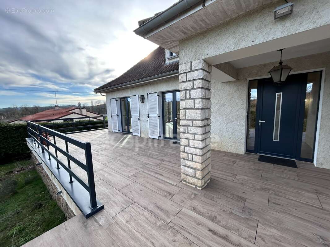Maison à vendre 5 pièces CORGNAC SUR L'ISLE (24) - photo 4