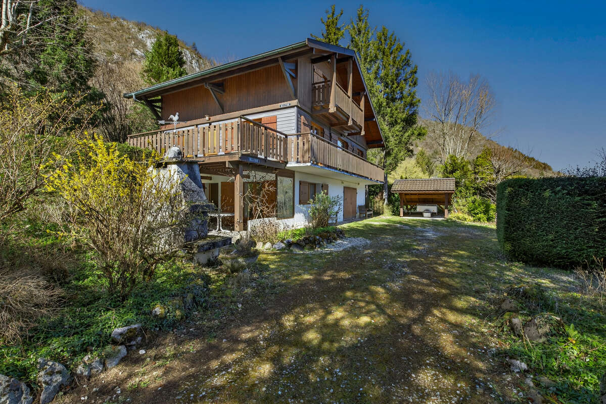 Maison à DOUSSARD