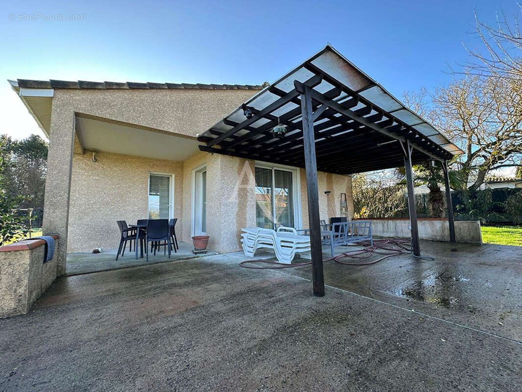 Maison à MONTASTRUC-LA-CONSEILLERE