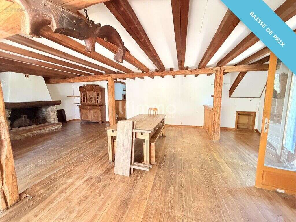 Maison de caractère à réinventer - Fort potentiel - photo 3