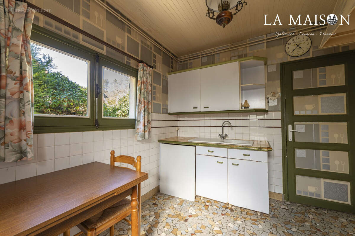 Maison à PLOMBIERES-LES-DIJON