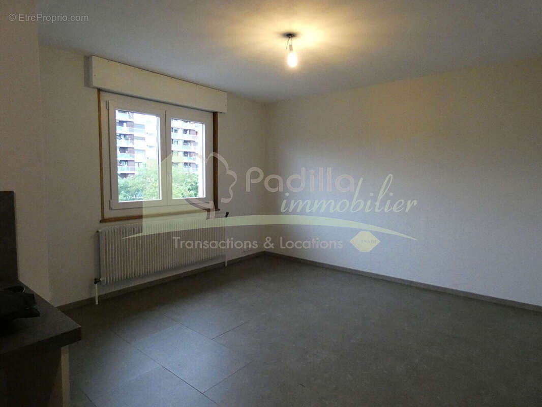 Appartement à CLUSES