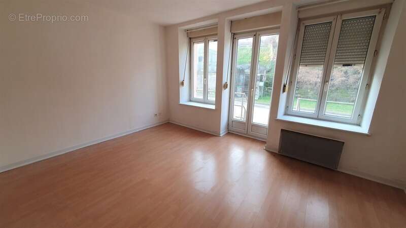 Appartement à LUXEUIL-LES-BAINS