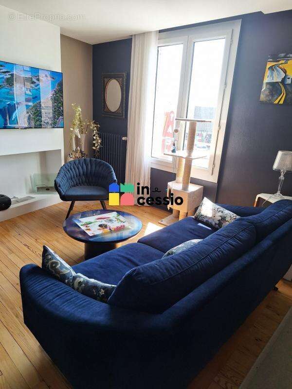 immeuble mixte occupé commerces et logements à vendre - photo 17