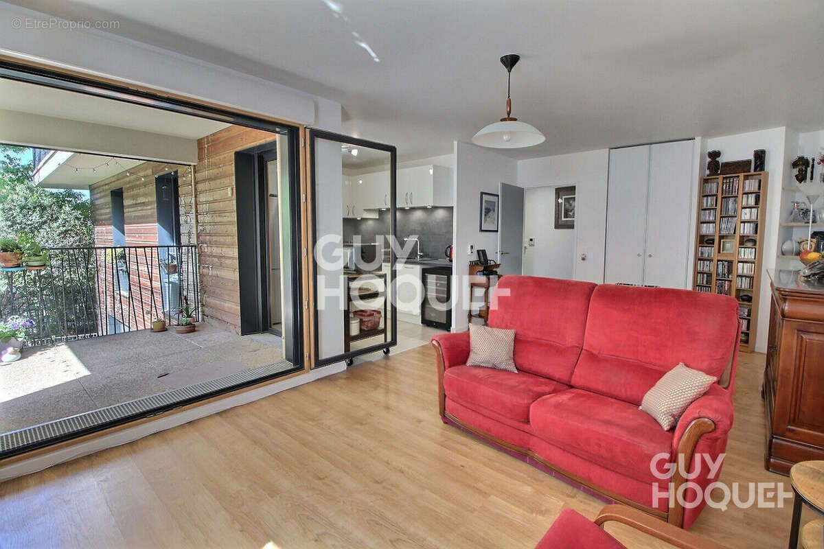 Appartement à CHAVILLE