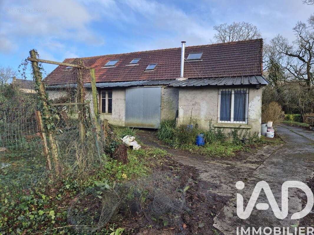 Photo 4 - Maison à MAEL-CARHAIX