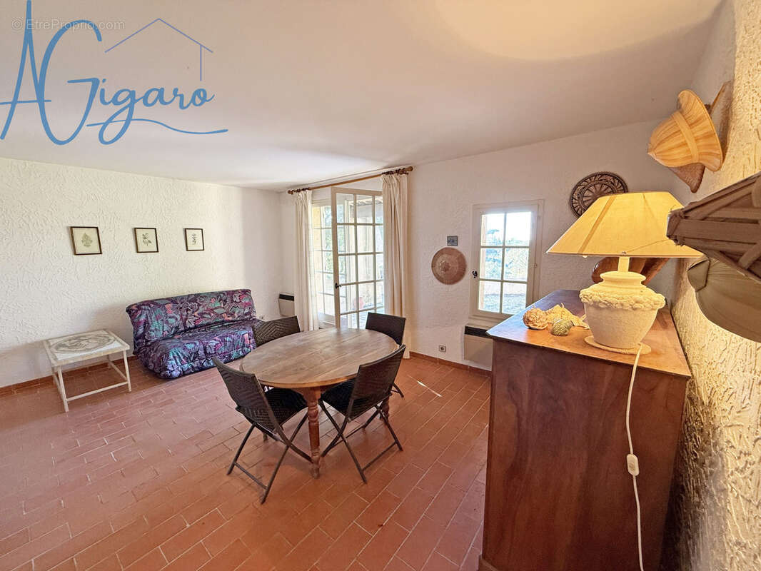 Maison à LA CROIX-VALMER