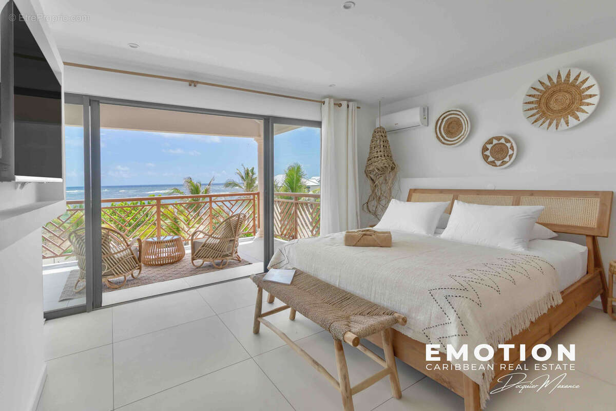 Villa T4 de 112 mètres carrés avec prestations haut de gamme et vue mer à Oyster Pond - photo 25