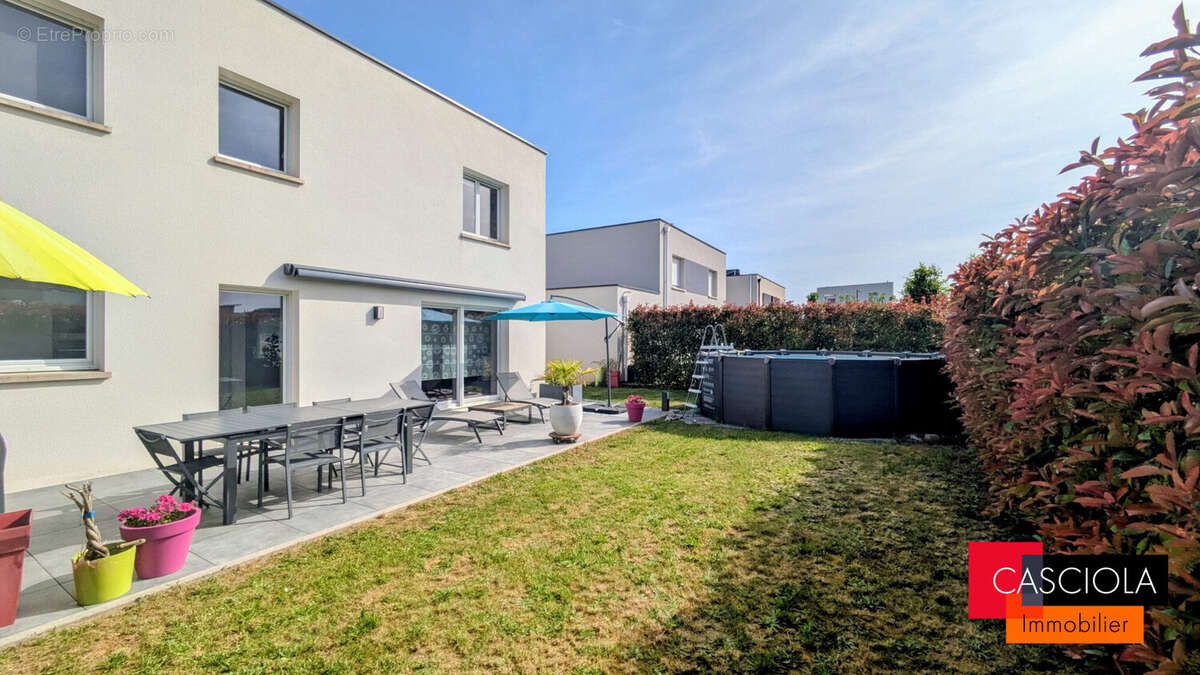 Maison à MARLY