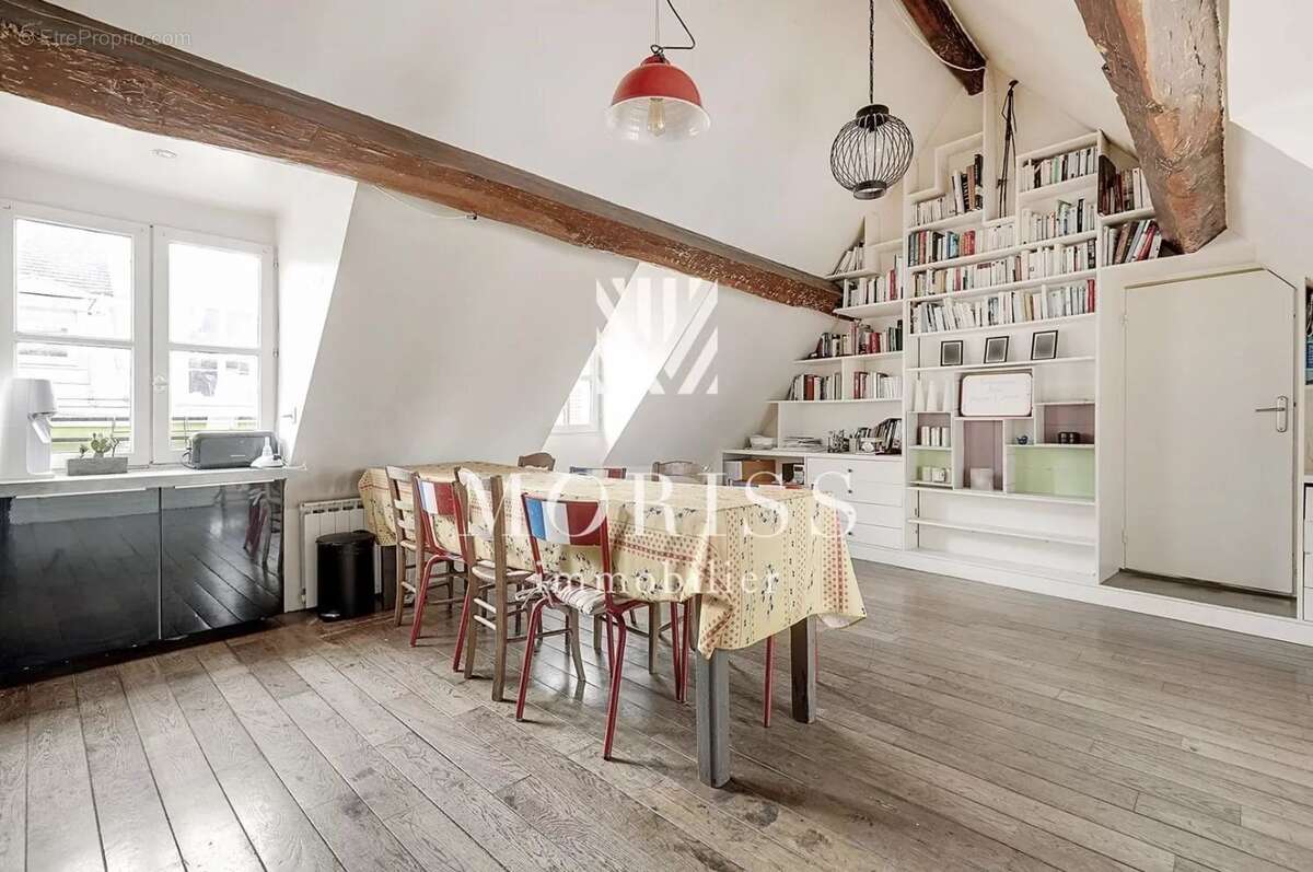 Appartement à PARIS-11E