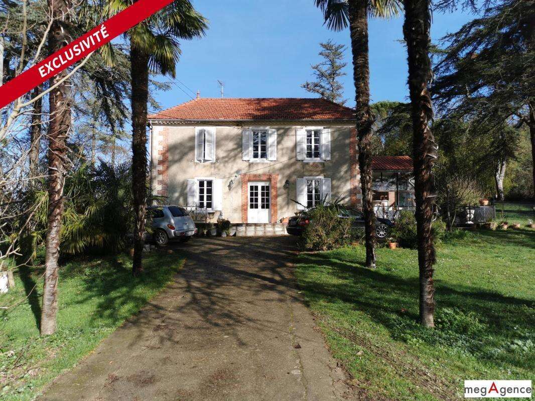 Maison à MIRANDE