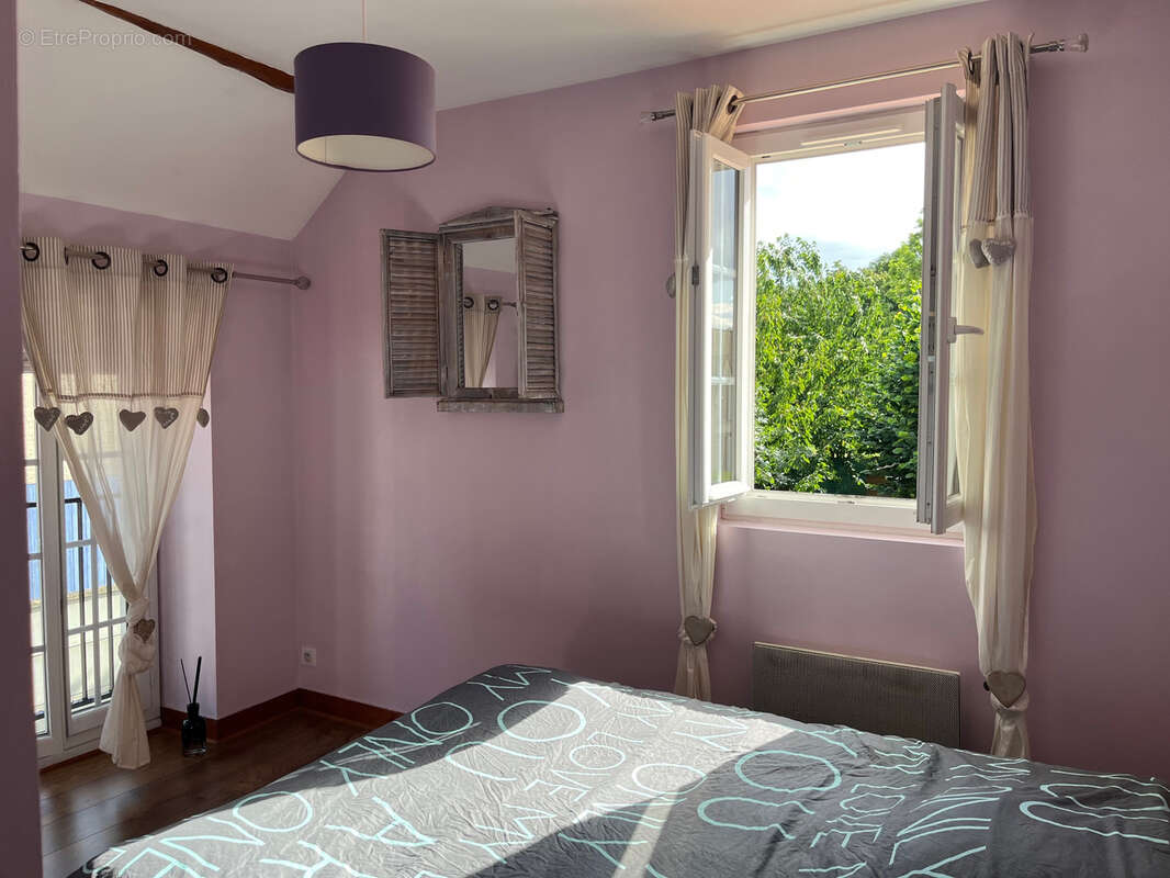 Maison à SAINT-ILLIERS-LE-BOIS