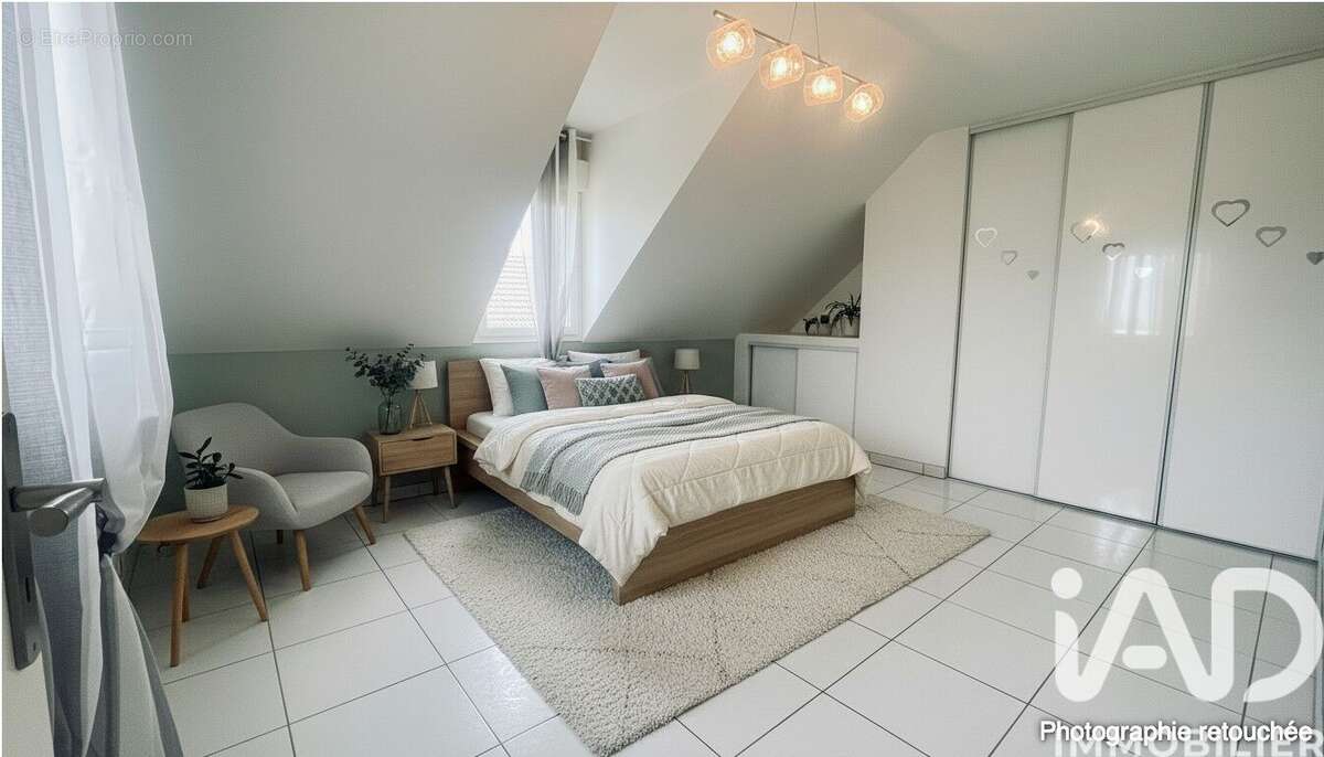 Maison 133 m² à Joue-Les-Tours  - photo 9