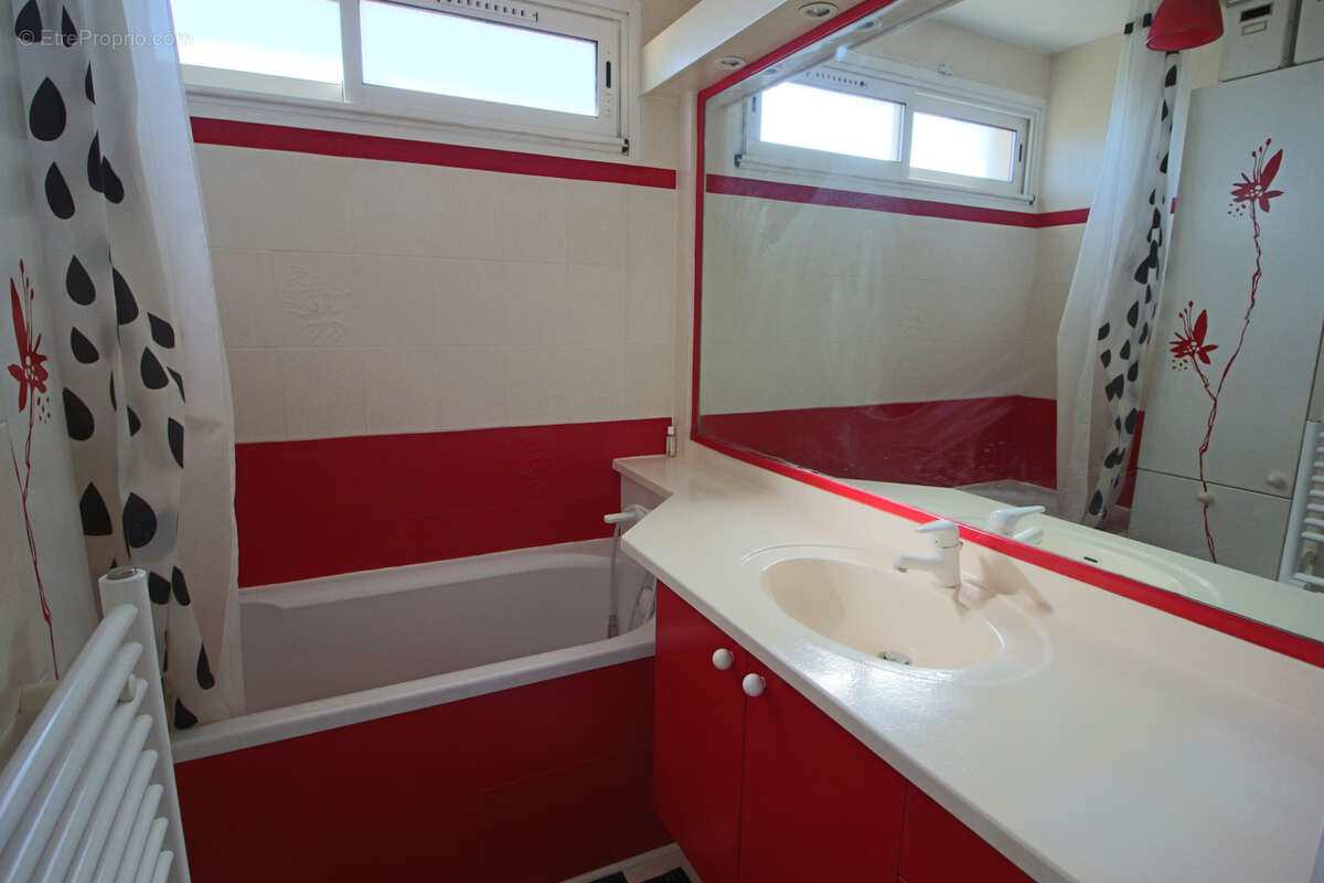 Appartement à HYERES