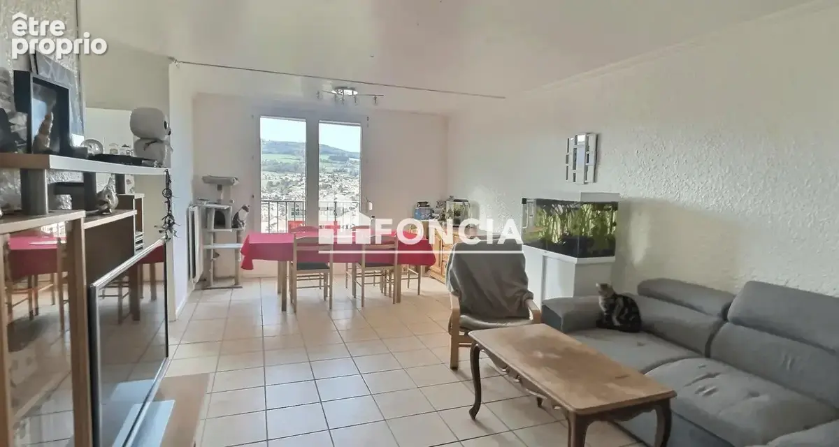 Appartement 5 pièces 89 m² · à Firminy · 89 m² · 40 000 €