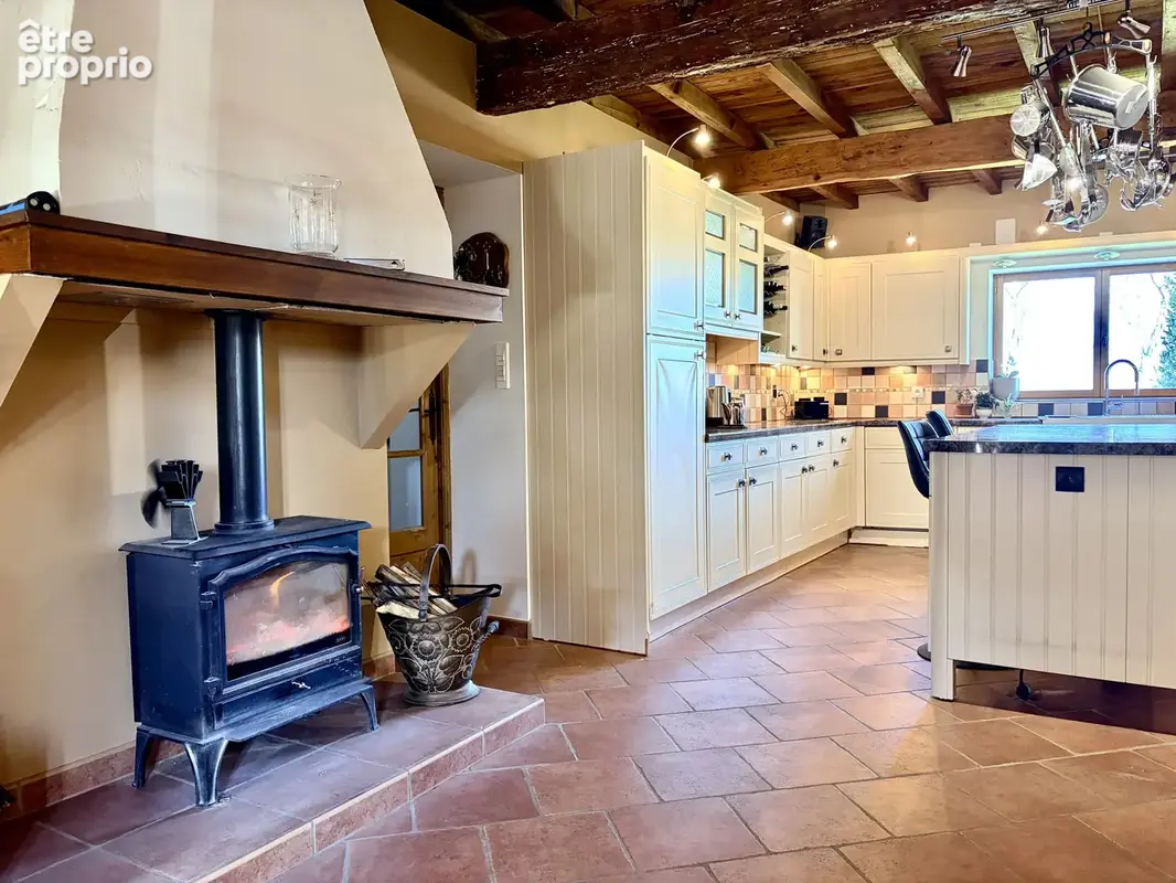 Domaine avec deux logements et des vues panoramiques - photo 5