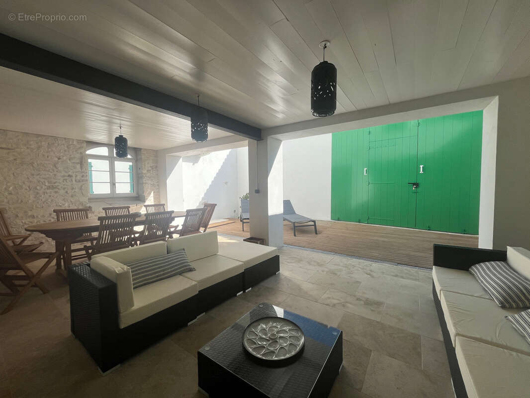 Maison à LE BOIS-PLAGE-EN-RE