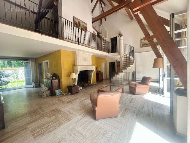 Maison à MARCOUSSIS
