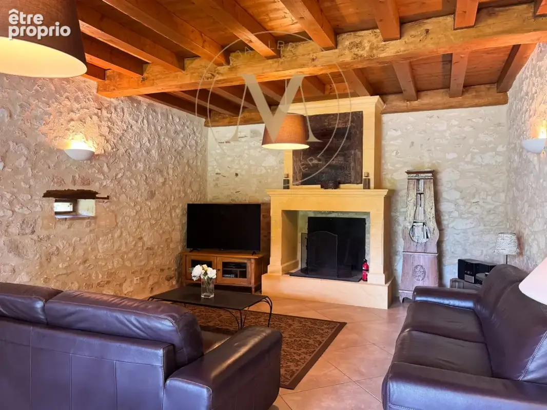 Deux maisons en une • 10 chambres • 2 piscines • jusqu’à 10 ha saint georges (47) - photo 26