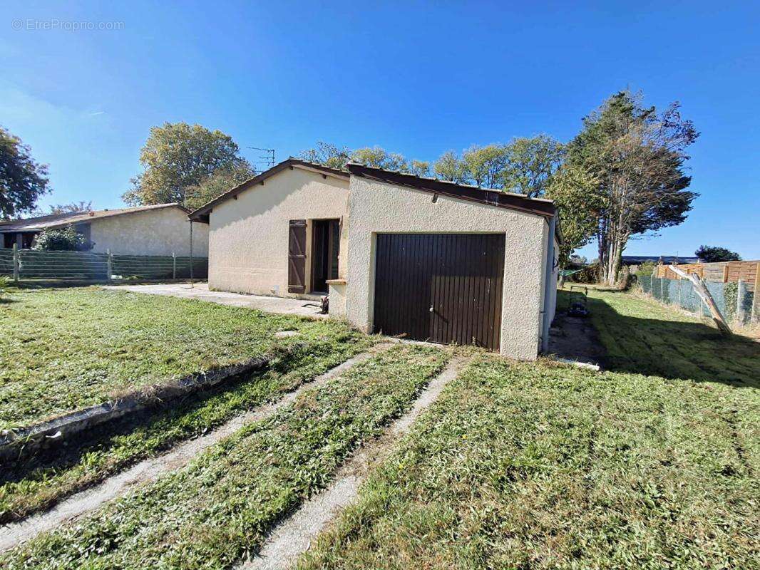 Maison à SAINT-ANDRE-DE-CUBZAC